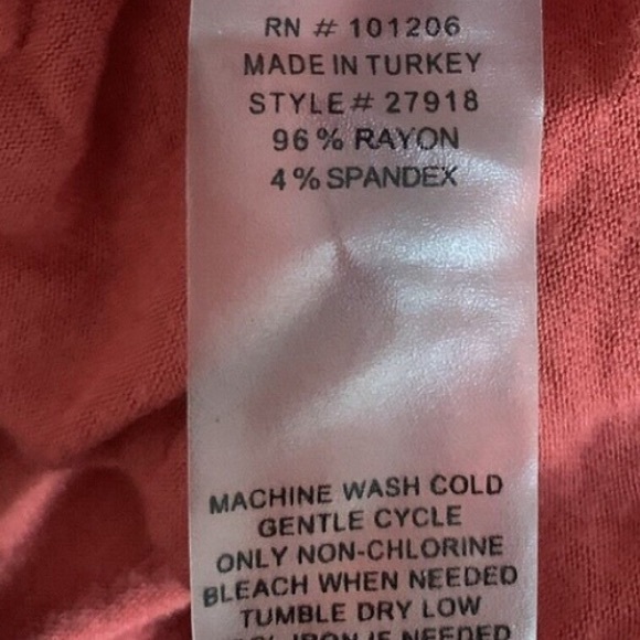 •SOFT SURROUNDINGS•CORAL, 3/4 SLEEVE RUCHING, SCOOPNECK BLOUSE SIZE LARGE - Picture 8 of 8